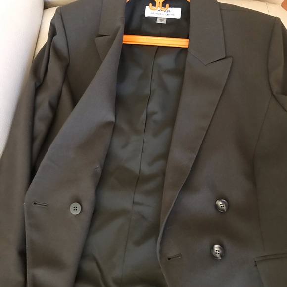 Tahari Suit Blazer - Picture 5 of 6